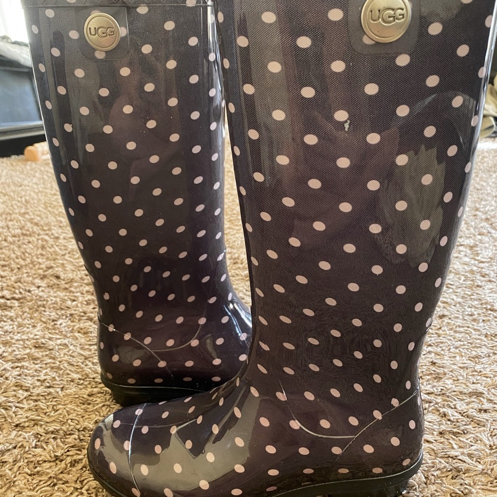 UGG rain boots